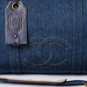 Very good condition CHANEL Boston bag shoulder bag 4th series 2WAY here mark denim indigo blue gold hardware used 4a000564