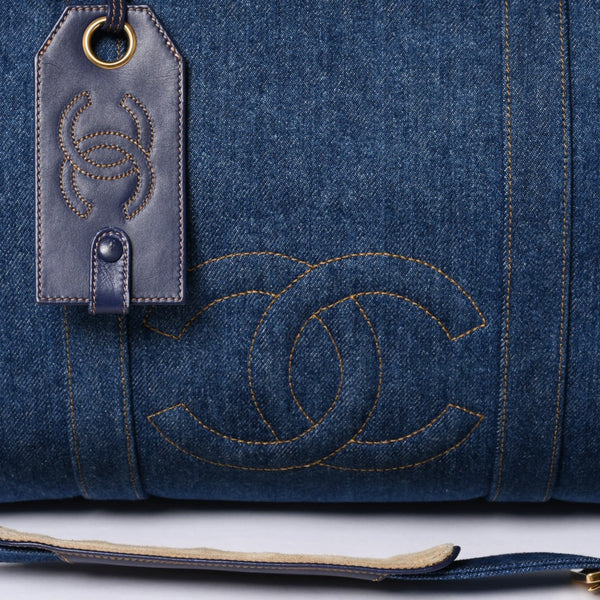 Very good condition CHANEL Boston bag shoulder bag 4th series 2WAY here mark denim indigo blue gold hardware used 4a000564