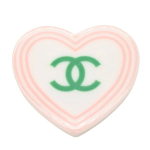CHANEL シャネル ハートココマーク ピンズ ブローチ 重量約7.64g 04C刻印 ホワイト グリーン ピンク 美品 中古 4a000232