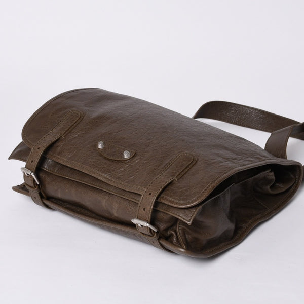 Very good condition BALENCIAGA Shoulder bag Messenger bag 272807 Made in Italy Leather Brown Silver hardware Used 4a000038