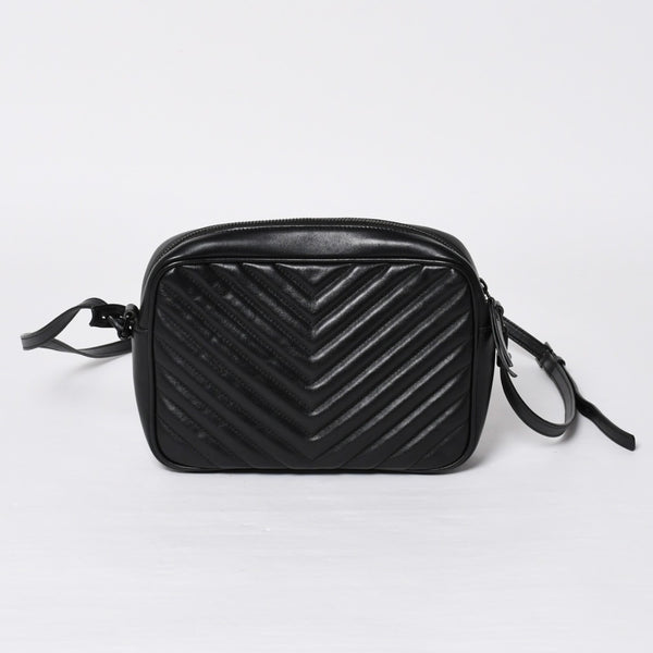 Very Good Condition SAINT LAURENT Saint Laurent Lou Camera Bag Shoulder Bag 612544 Leather Quilted Black Used 4a000047