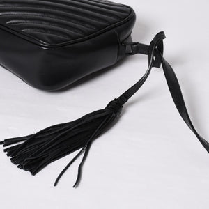 Very Good Condition SAINT LAURENT Saint Laurent Lou Camera Bag Shoulder Bag 612544 Leather Quilted Black Used 4a000047