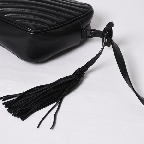 Very Good Condition SAINT LAURENT Saint Laurent Lou Camera Bag Shoulder Bag 612544 Leather Quilted Black Used 4a000047