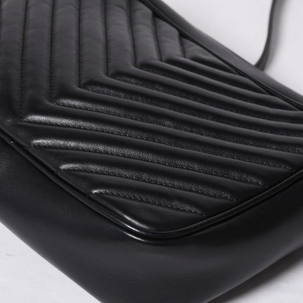 Very Good Condition SAINT LAURENT Saint Laurent Lou Camera Bag Shoulder Bag 612544 Leather Quilted Black Used 4a000047