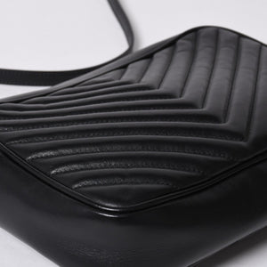 Very Good Condition SAINT LAURENT Saint Laurent Lou Camera Bag Shoulder Bag 612544 Leather Quilted Black Used 4a000047