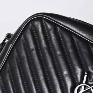 Very Good Condition SAINT LAURENT Saint Laurent Lou Camera Bag Shoulder Bag 612544 Leather Quilted Black Used 4a000047