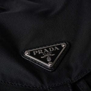 極美品 PRADA プラダ リュックサック バックパック BZ0032 ブラック ナイロン サフィアーノレザー 中古 4a000144