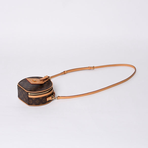 New and unused LOUIS VUITTON Mini Boite Chapeau 2WAY bag M83575 Monogram Brown Gold hardware Used 4a000724