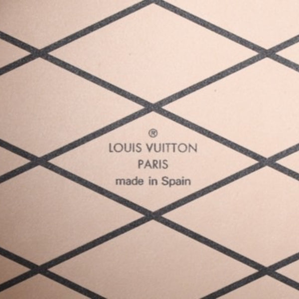 New and unused LOUIS VUITTON Mini Boite Chapeau 2WAY bag M83575 Monogram Brown Gold hardware Used 4a000724