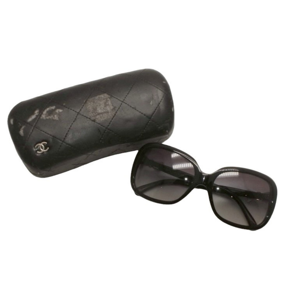 CHANEL シャネル サングラス アイウェア サイズ60□17 135 ココマーク ホワイト ブラック 美品 中古 4a000078