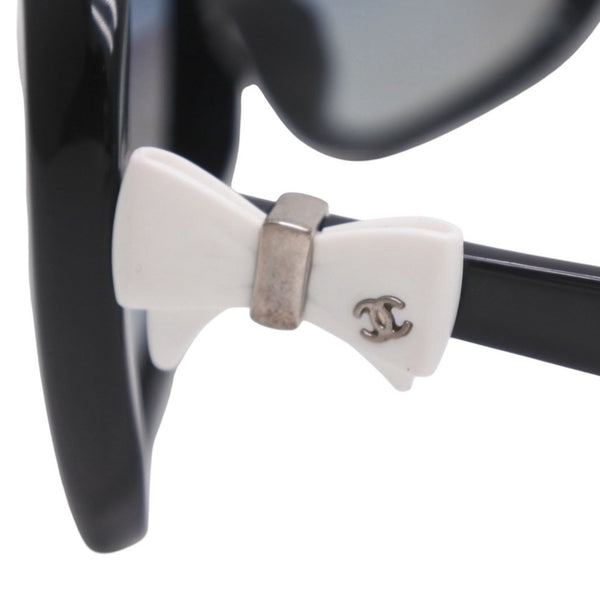 CHANEL Sunglasses Eyewear Size 60□17 135 Coco Mark White Black Good Condition Used 4a000078