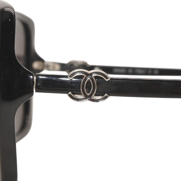 CHANEL Sunglasses Eyewear 55216 C.501/3C Size 61□16 135 Here Mark Black Good Condition Used 4a000079