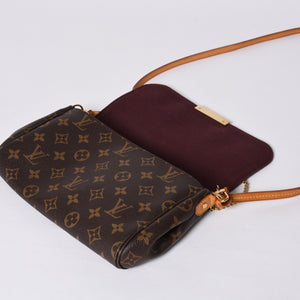 Very good condition LOUIS VUITTON Monogram Favorite MM Shoulder bag M40718 Brown Gold hardware Used 4a001282