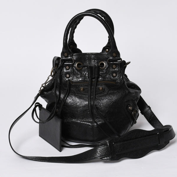 BALENCIAGA バレンシアガ ジャイアント ミニポンポン 2WAYハンドバッグ ブラック 246438 レザー シルバー金具 美品 中古 4a000165
