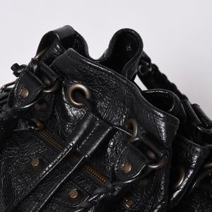 BALENCIAGA バレンシアガ ジャイアント ミニポンポン 2WAYハンドバッグ ブラック 246438 レザー シルバー金具 美品 中古 4a000165