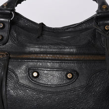 Load image into Gallery viewer, BALENCIAGA バレンシアガ ザシティ 2WAYバッグ ハンドバッグ ショルダーバッグ 115748 レザー ブラック ゴールド金具 美品 中古 4a000364