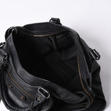 Load image into Gallery viewer, BALENCIAGA バレンシアガ ザシティ 2WAYバッグ ハンドバッグ ショルダーバッグ 115748 レザー ブラック ゴールド金具 美品 中古 4a000364