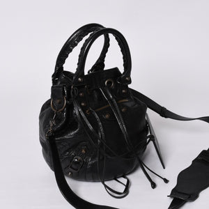 BALENCIAGA バレンシアガ ジャイアント ミニポンポン 2WAYハンドバッグ ブラック 246438 レザー シルバー金具 美品 中古 4a000165