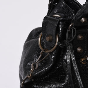 BALENCIAGA バレンシアガ ジャイアント ミニポンポン 2WAYハンドバッグ ブラック 246438 レザー シルバー金具 美品 中古 4a000165