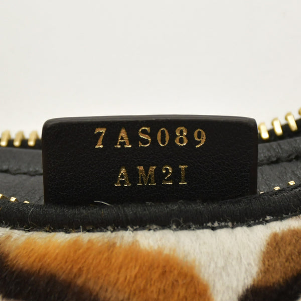 新品同様 FENDI フェンディ フェンディグラフィー ミニ レオパード ミニハンドバッグ ハラコ カーフレザー ホワイト ブラウン 中古 4a000170