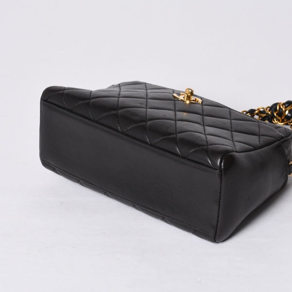 極美品 CHANEL シャネル チェーンワンショルダーバッグ 3番台 ココマーク ラムスキン キルティング ブラック 中古 4a000930