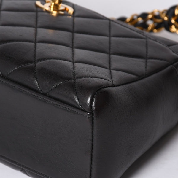 極美品 CHANEL シャネル チェーンワンショルダーバッグ 3番台 ココマーク ラムスキン キルティング ブラック 中古 4a000930