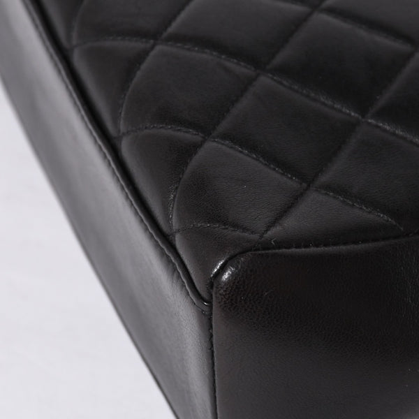 極美品 CHANEL シャネル チェーンワンショルダーバッグ 3番台 ココマーク ラムスキン キルティング ブラック 中古 4a000930