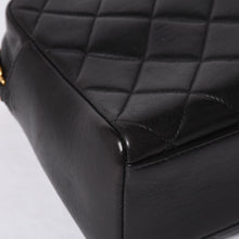 画像をギャラリービューアに読み込む, 極美品 CHANEL シャネル チェーンワンショルダーバッグ 3番台 ココマーク ラムスキン キルティング ブラック 中古 4a000930