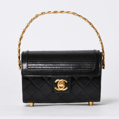 Very Good Condition CHANEL Chain Top Handle Mini Handbag Series 0 Coco Mark Lambskin Black Gold Hardware Used 4a000942