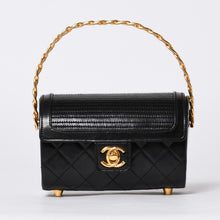 画像をギャラリービューアに読み込む, 極美品 CHANEL シャネル チェーントップハンドル ミニハンドバッグ 0番台 ココマーク ラムスキン ブラック ゴールド金具 中古 4a000942