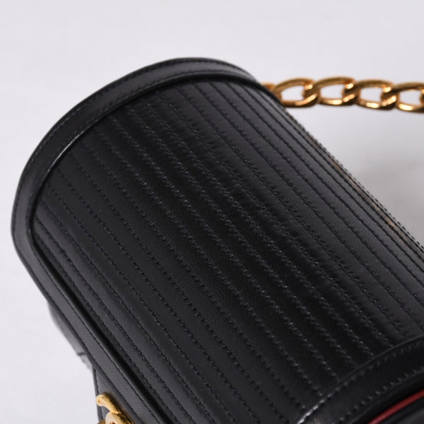 Very Good Condition CHANEL Chain Top Handle Mini Handbag Series 0 Coco Mark Lambskin Black Gold Hardware Used 4a000942