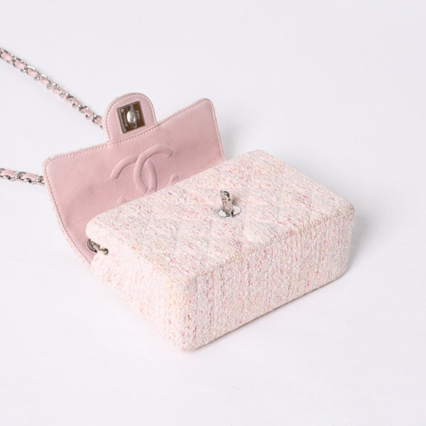 Very Good Condition CHANEL Mini Matelasse 17 S Flap S Chain Shoulder Bag No. 9 Coco Mark Tweed Leather Pink Used 4a000912