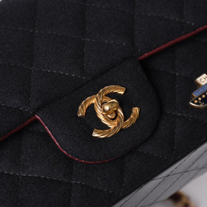 Very good condition CHANEL Mini Matelasse 20 S Flap S Chain Shoulder Bag No. 26 Coco Mark Métiers d'Art Collection Used 4a000928