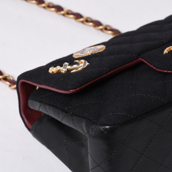 Very good condition CHANEL Mini Matelasse 20 S Flap S Chain Shoulder Bag No. 26 Coco Mark Métiers d'Art Collection Used 4a000928