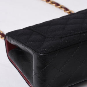 Very good condition CHANEL Mini Matelasse 20 S Flap S Chain Shoulder Bag No. 26 Coco Mark Métiers d'Art Collection Used 4a000928
