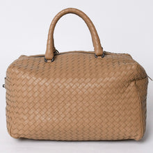 Load the image into the gallery viewer. Bottega Veneta Hand Bag Baige Beige B02979399Z 2WAY Bag Good Condition Used 4a000769