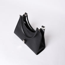 画像をギャラリービューアに読み込む, GUCCI グッチ ジャッキーレザー Shoulder Bag ショルダーバッグ Black ブラック 002‐1067 美品 中古 4a000177