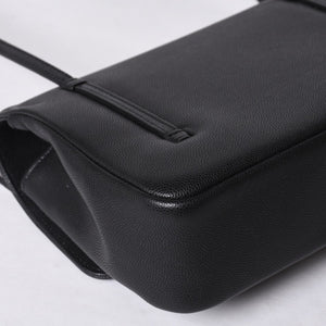 New and unused CHANEL 26SS Small Flap Bag Black Small flap bag Black Gold hardware Used 4a001122