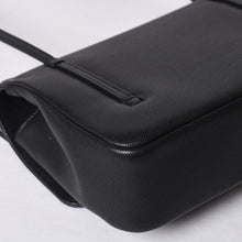 画像をギャラリービューアに読み込む, 新品未使用 CHANEL シャネル 26SS Small Flap Bag Black スモール フラップバッグ ブラック ゴールド金具 中古 4a001122