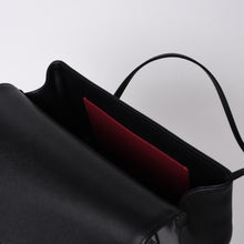画像をギャラリービューアに読み込む, 新品未使用 CHANEL シャネル 26SS Small Flap Bag Black スモール フラップバッグ ブラック ゴールド金具 中古 4a001122
