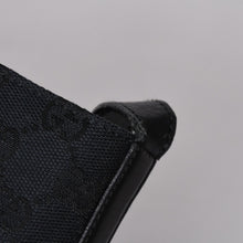 画像をギャラリービューアに読み込む, GUCCI グッチ GGキャンバス Shoulder Bag ワンショルダーバッグ 001・4286 ブラックレザー 美品 中古 4a000271