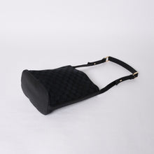 画像をギャラリービューアに読み込む, GUCCI グッチ GGキャンバス Shoulder Bag ワンショルダーバッグ 001・4286 ブラックレザー 美品 中古 4a000271