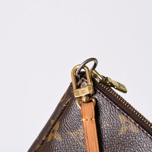 Very Good Condition LOUIS VUITTON Pochette Accessory Pouch M51980 Monogram Brown Leather PVC Used 4a000592