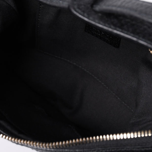 Very good condition GUCCI Gucci one shoulder handbag 162895 002403 GG canvas leather black gold hardware used 4a000192