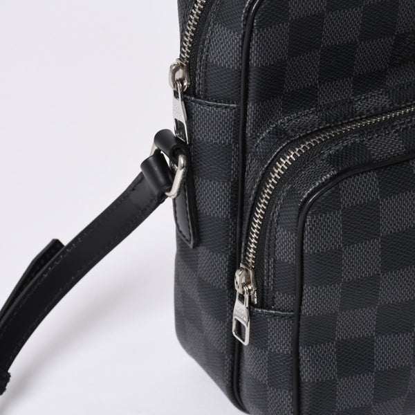 Very Good Condition LOUIS VUITTON Rem Shoulder Bag Damier Graphite N41446 Crossbody Black Logo Used 4a000378