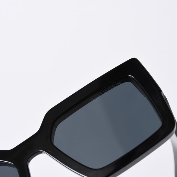 LOUIS VUITTON LV Crush Square Sunglasses Eyewear Z1579E Size 54□21 155 Black Good Condition Used 4a000319