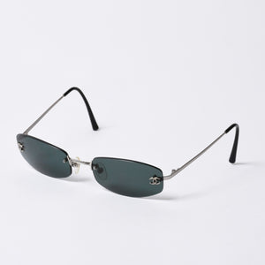 CHANEL シャネル リムレス サングラス アイウェアケース 4002 c.103/71 サイズ54□19 130 ココマーク シルバー ブラック 美品 中古 4a000117