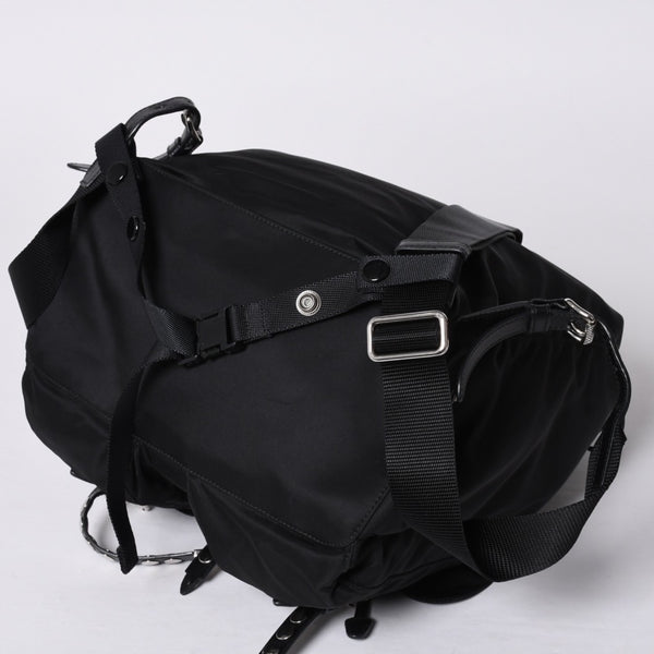 PRADA プラダ スタッズ付きナイロン リュックサック バックパック ブラック シルバー金具 美品 中古 4a000251