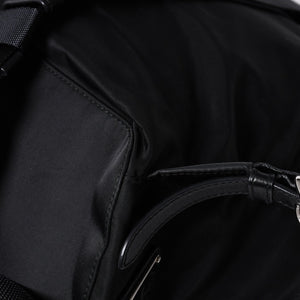 PRADA プラダ スタッズ付きナイロン リュックサック バックパック ブラック シルバー金具 美品 中古 4a000251
