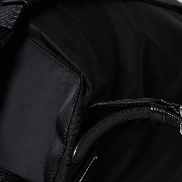 PRADA プラダ スタッズ付きナイロン リュックサック バックパック ブラック シルバー金具 美品 中古 4a000251